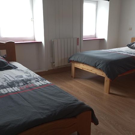 Mini House Apartment Lesneven Екстериор снимка